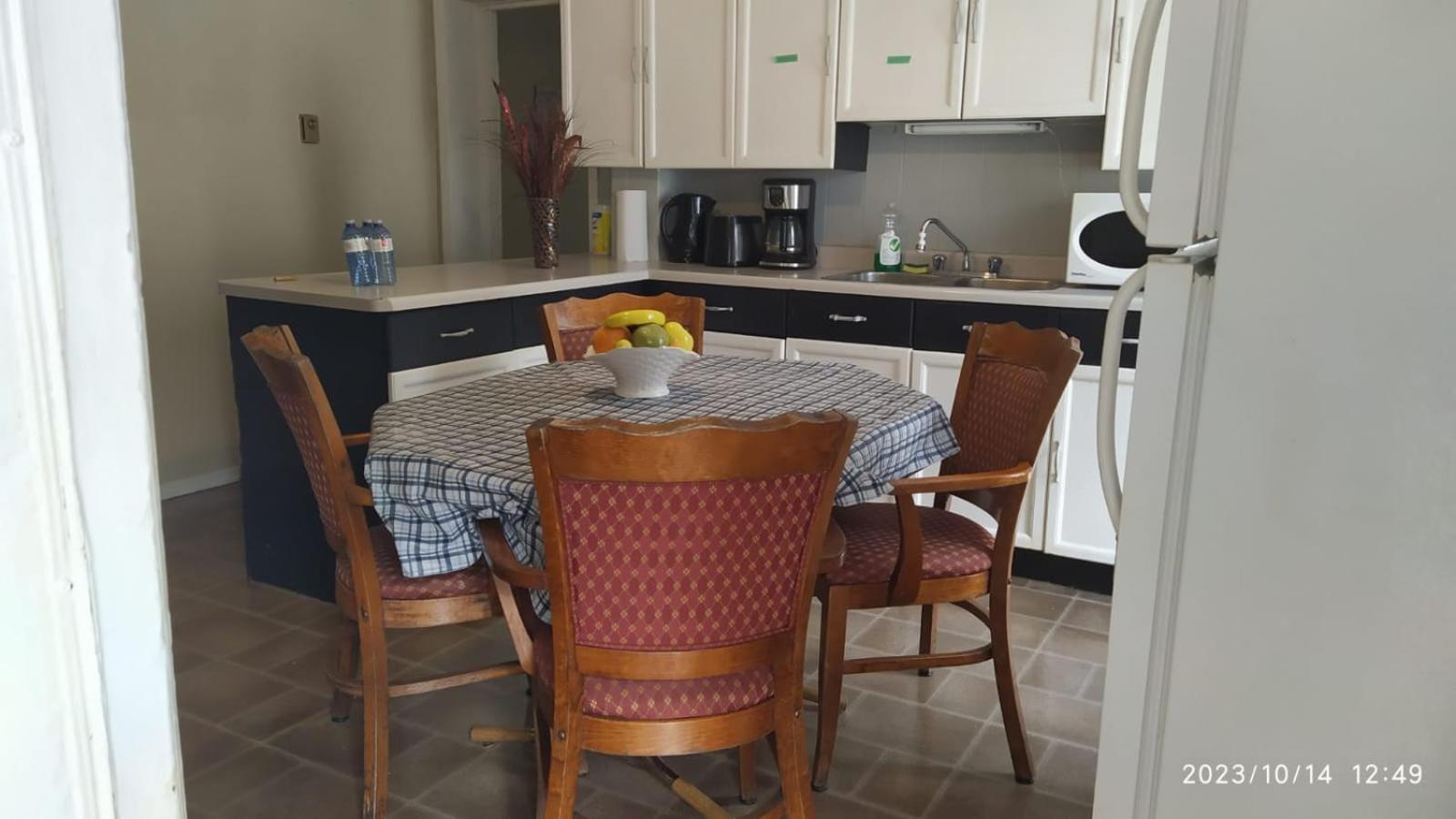 Cozy Downtown Two Bedrooms Free Parking Кингстън Екстериор снимка